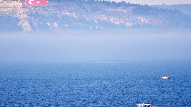 Çanakkale Boğazı’nda ulaşıma sis engeli