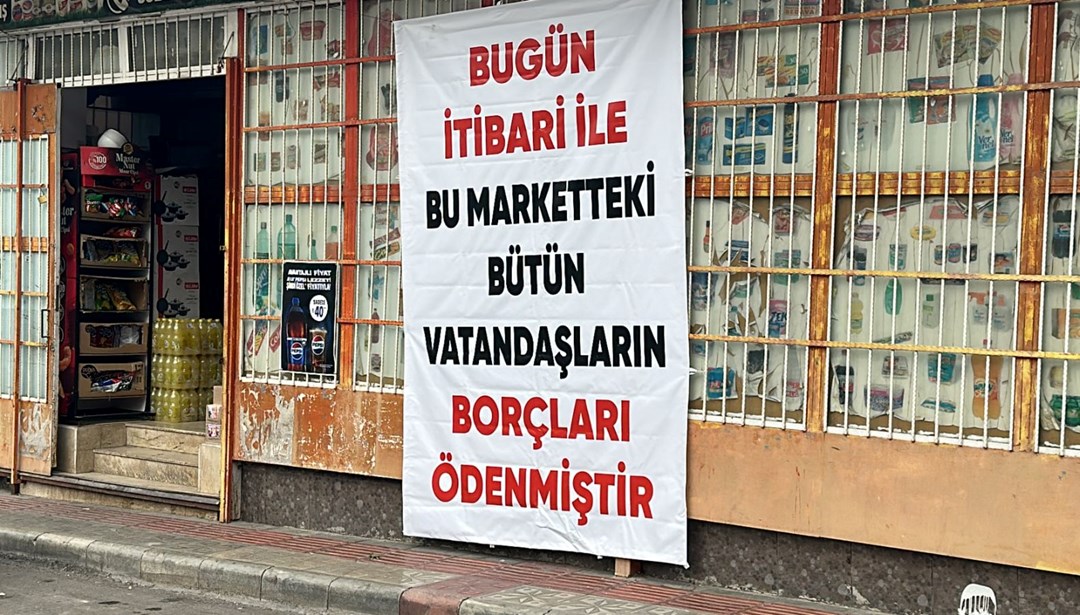 Hatay’da bir hayırsever 800 kişinin market borcunu ödedi